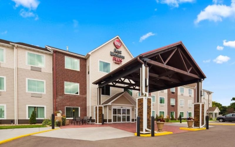 Best Western Plus Menomonie